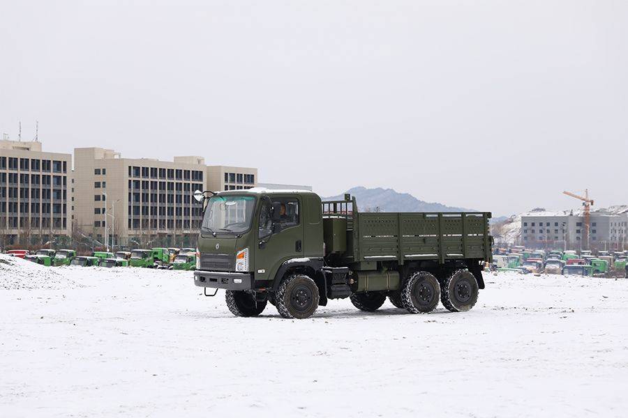 东风六驱6x6平头eq2082越野专用车大马力卡车