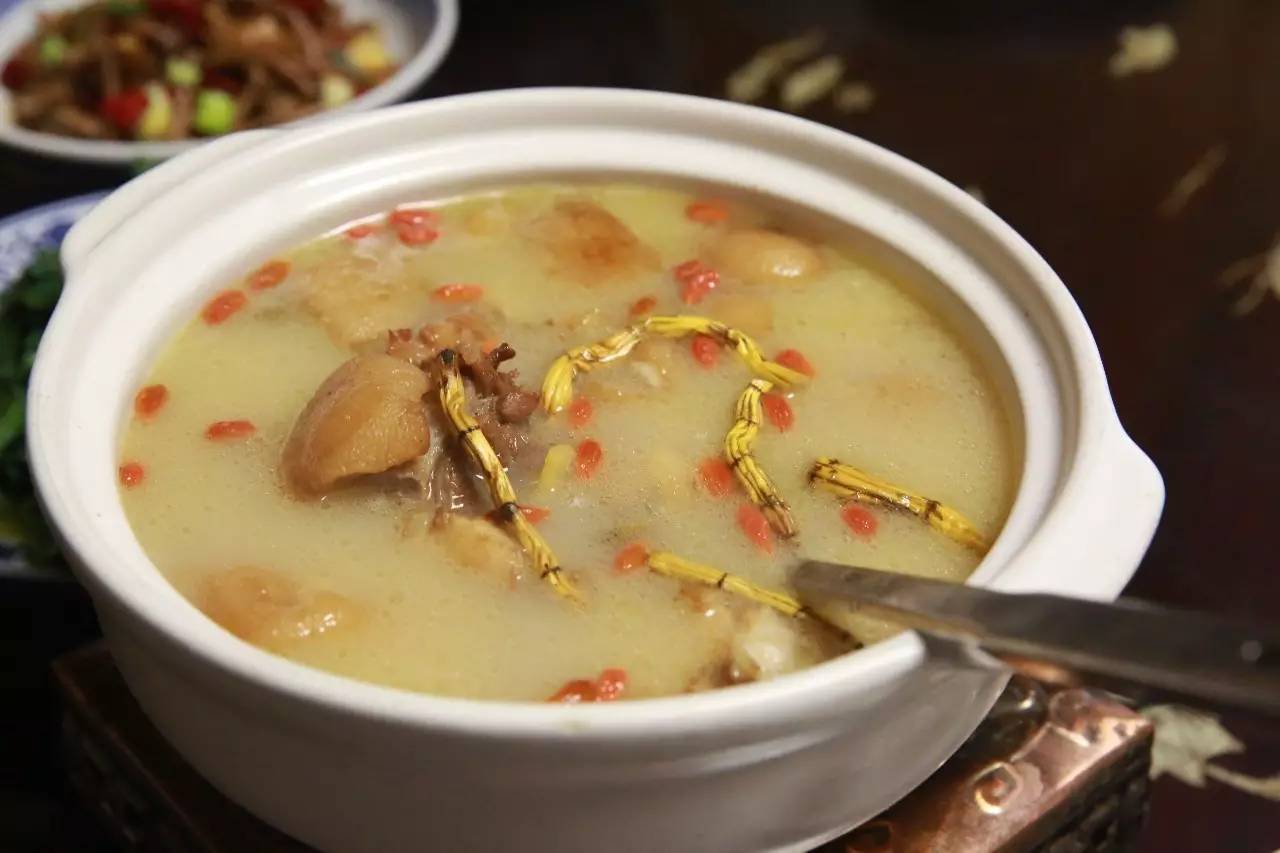 铁皮石斛的正确吃法,正确吃法与健康增益!_口感_石斛和_食用