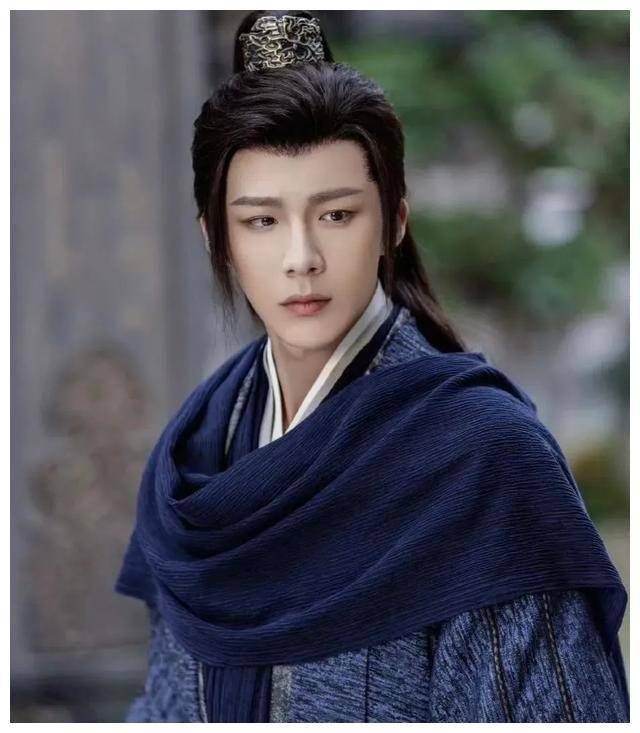 《杨旭文《紫川》引爆热搜,观众热议刘宇宁,人气助推剧情!