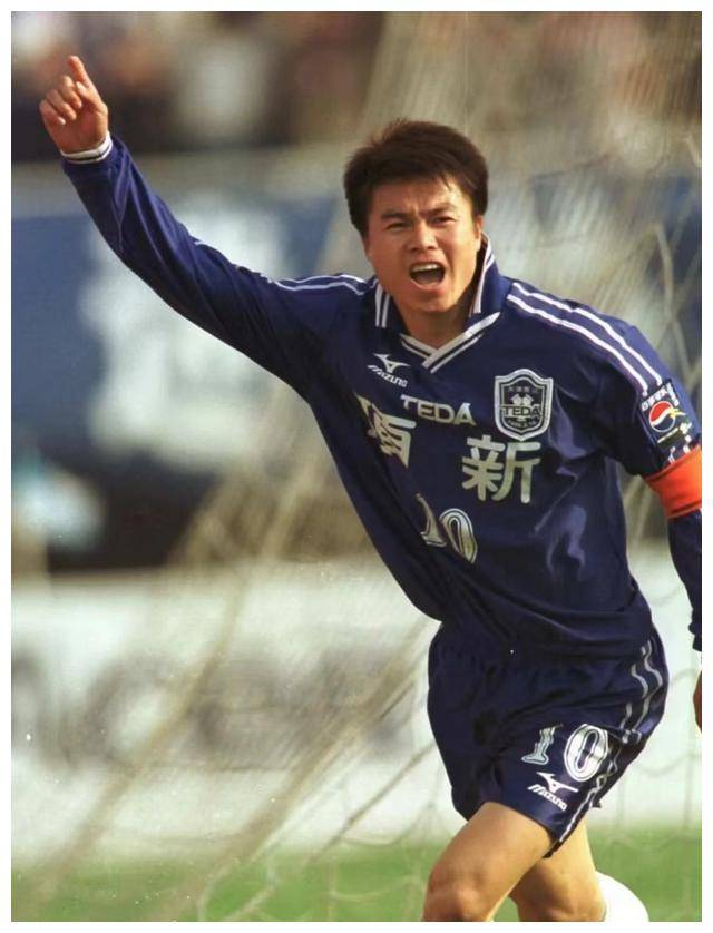 于根伟:一剑封喉 国足圆梦,绿茵人生"玻璃美人"_足球_天津_进球