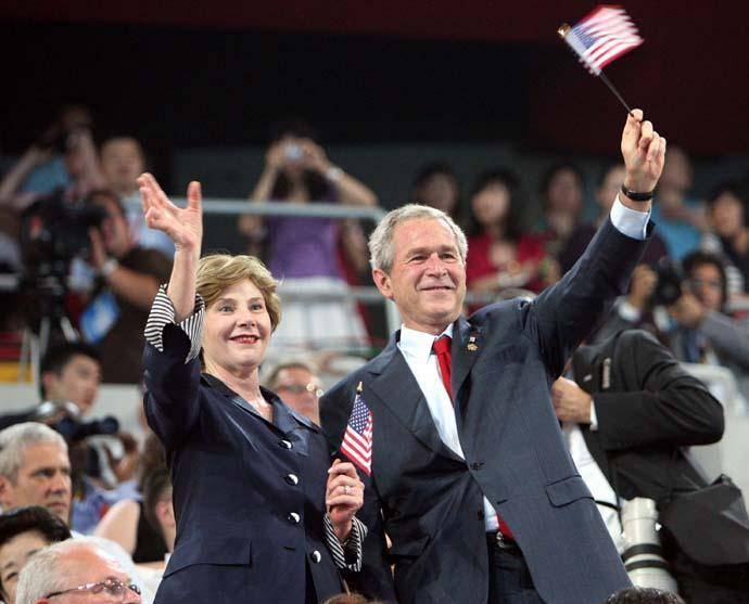 美国史上最"差劲"的总统,却帮了中国的大忙,小布什做了什么?