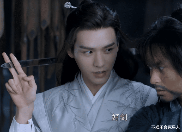 新剧最新路透照瘦了一圈,真实全写脸蛋上了_网友_不知道_花园