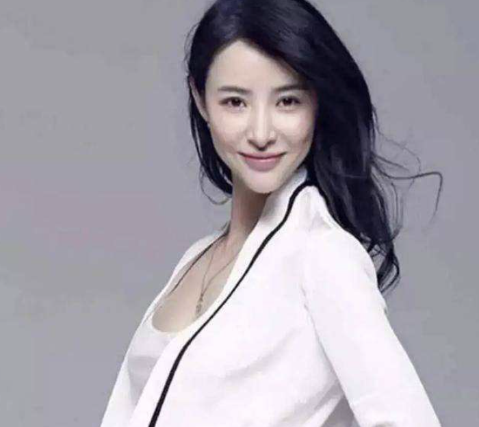 曝光,4段感情收获4个孩子,17岁大女儿颜值高_章子怡_康作如_汪瓃怡