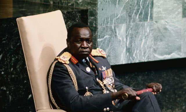 部下,到奥博特所属的冷吉族,再到奥博特的主要支持者阿科力和朗戈部族