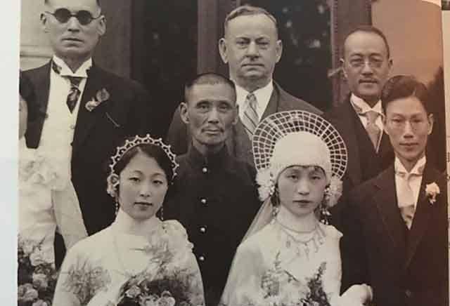 1929年,严幼韵与杨光泩两人在上海大华饭店举行了盛大隆重的西式婚礼.