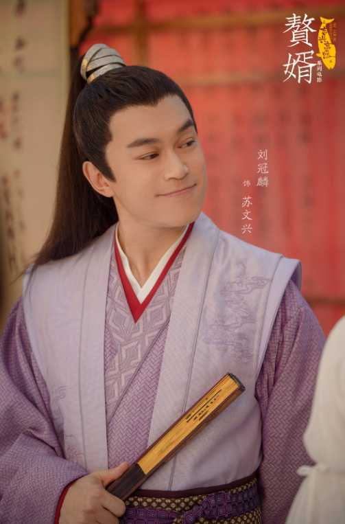 长相被嘲像猴子,跑十九年龙套,43岁的刘冠麟走红并不是意外