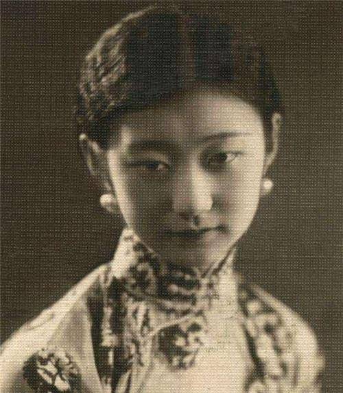 比婉容还漂亮,活到2003年,因痴恋溥仪一生未嫁_王敏彤_皇帝_女人