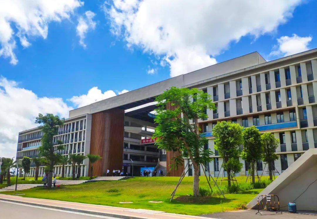 广东石油化工学院成人高考高升专-石油化工技术专业报考须知_英语