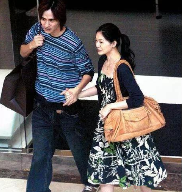 相比于"嘴硬"的汪小菲,大s的几任前男友,真的一个比一个优秀_陈建州