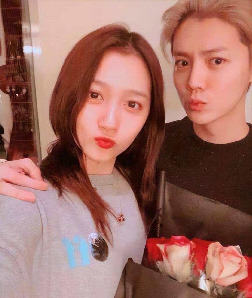 原创关晓彤卸妆后素颜太能打网友真佩服鹿晗的眼光