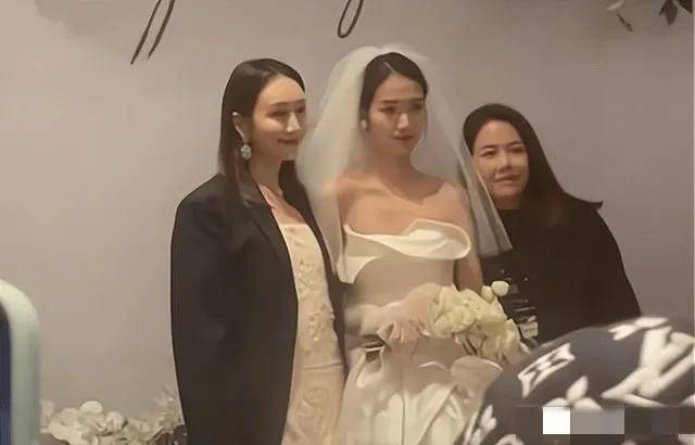 原创王鸥恋情曝光疑似家庭聚会刘恺威也来凑热闹了