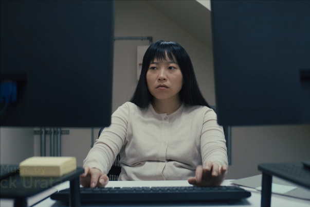 长相被网友群嘲,却成首位亚裔影后,奥卡菲娜崛起了_电影_奶奶_美国