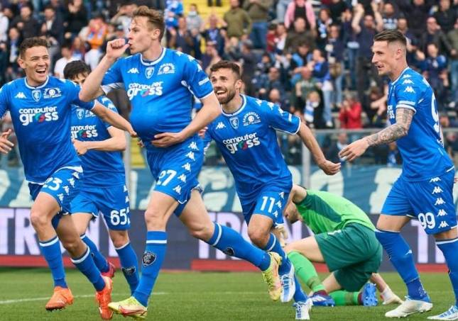 周六足球赛事分析恩波利vs卡利亚里科隆vs勒沃库森