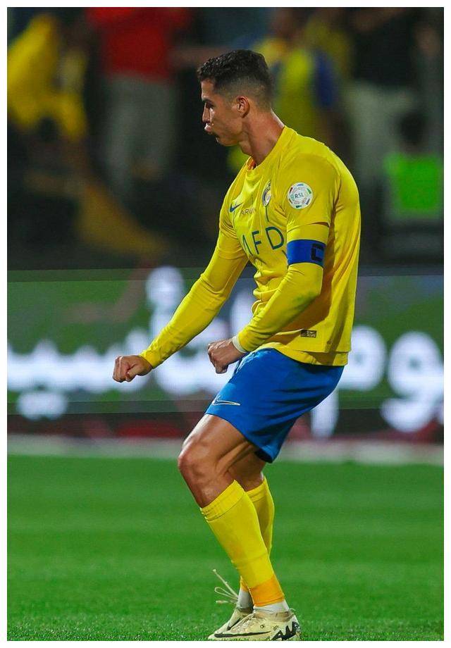 原创c罗不雅动作遭禁赛罚款辩解未获认可9连杀终结