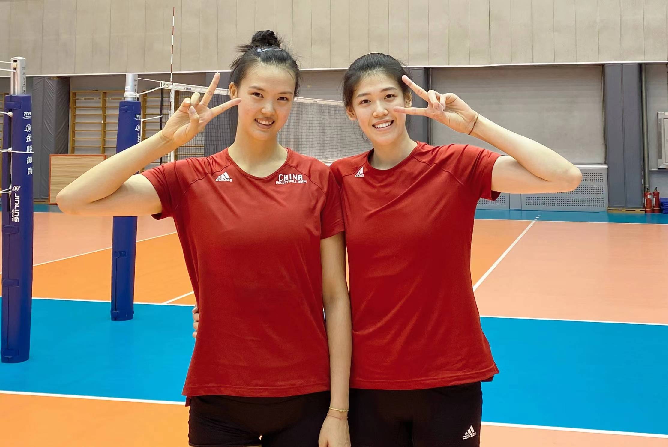 女排最新阵容敲定,李盈莹搭档浮出水面,蔡斌成大赢家_张常宁_球员