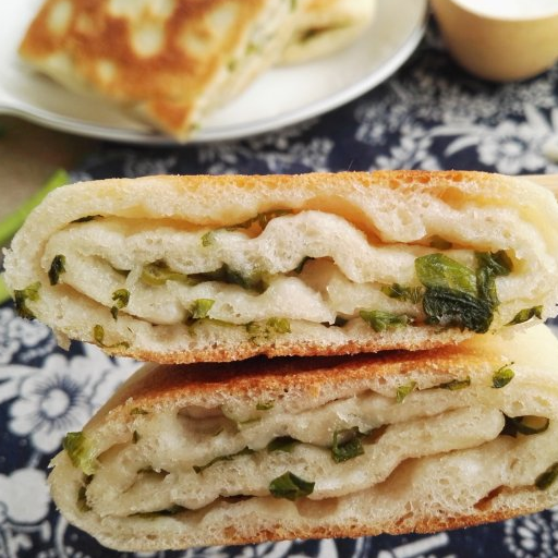 原创葱香发面饼葱香味十足让你忍不住的要多吃几块饼呢