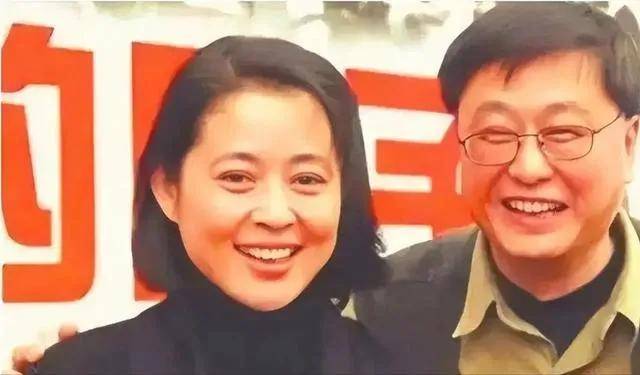 原创倪萍感谢陈凯歌不娶的恩情儿子很孝顺老公是绝世好男人