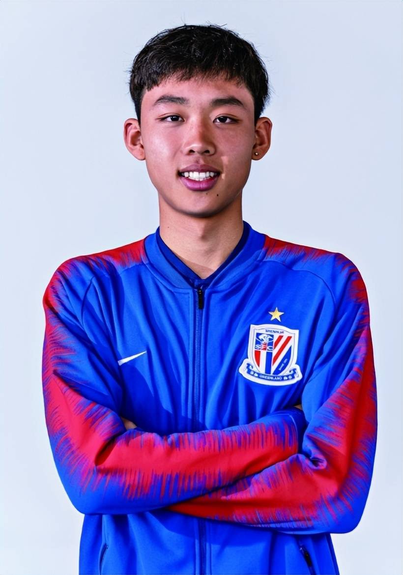 申花离队大热门 现成为前俄罗斯主教练大红人 是金子总会发光