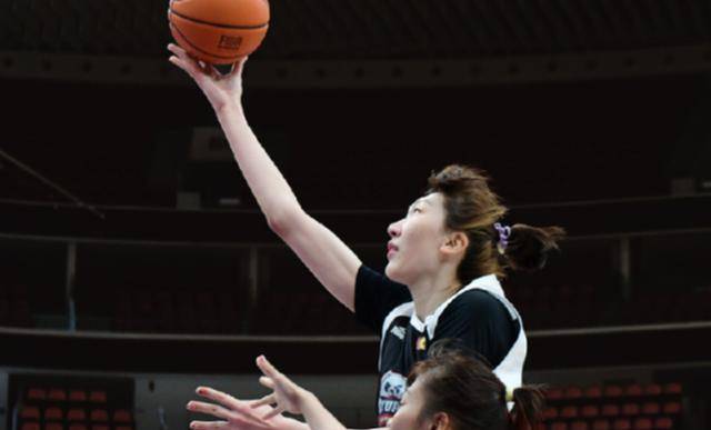 女子篮球新宠韩旭2战斩获50分9板_比赛_山东_中国女篮