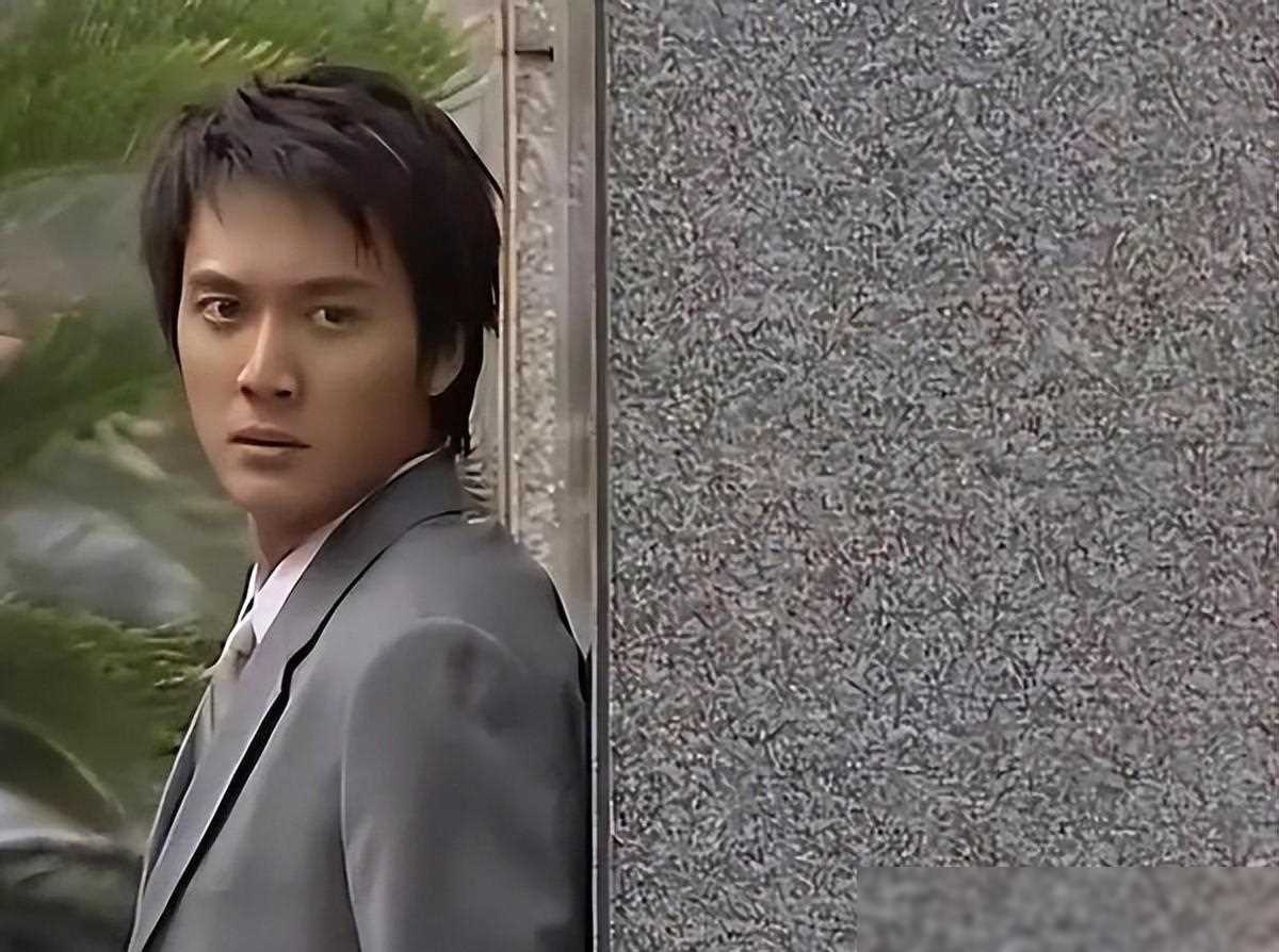 "和平分手大师"冯绍峰婚变始末_赵丽颖_故事_成为了