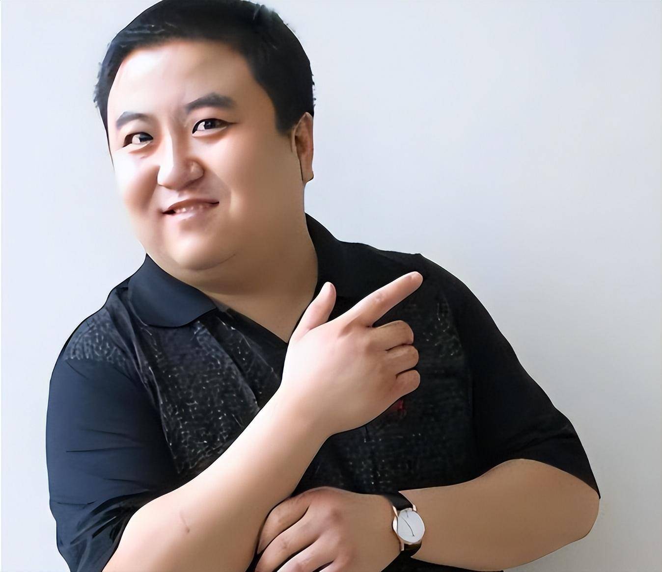 他搭档冯巩春晚爆红,后却成百万诈骗犯_杨松_事情_孩子