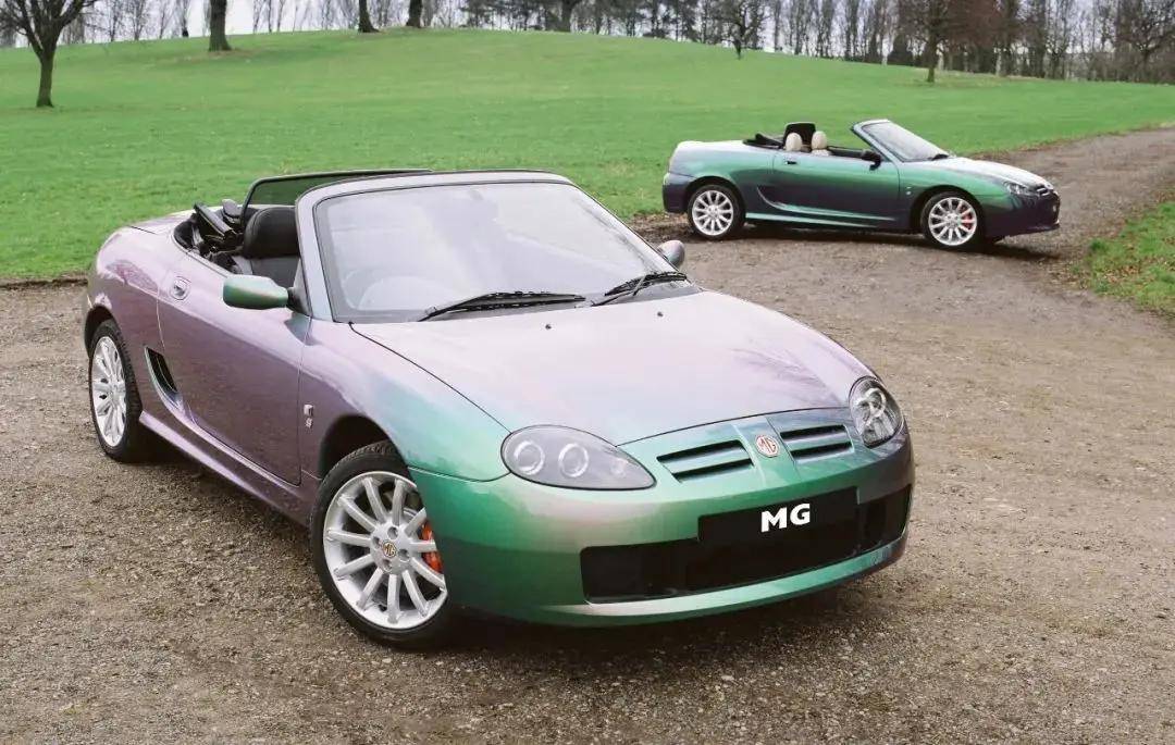 中置后驱小敞篷 丨 南汽名爵出品的稀有车——mg tf