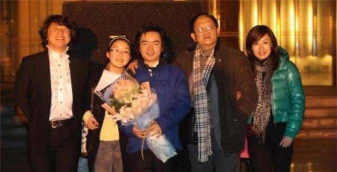 曾与郎朗,李云迪一起被称为"中国钢琴三剑客"的沈文裕,今怎样_父母