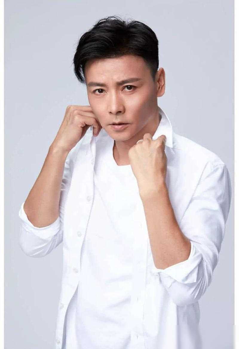 吃软饭的6个男星,人前贵公子人后靠女人,成名后个个翻脸无情_故事_成