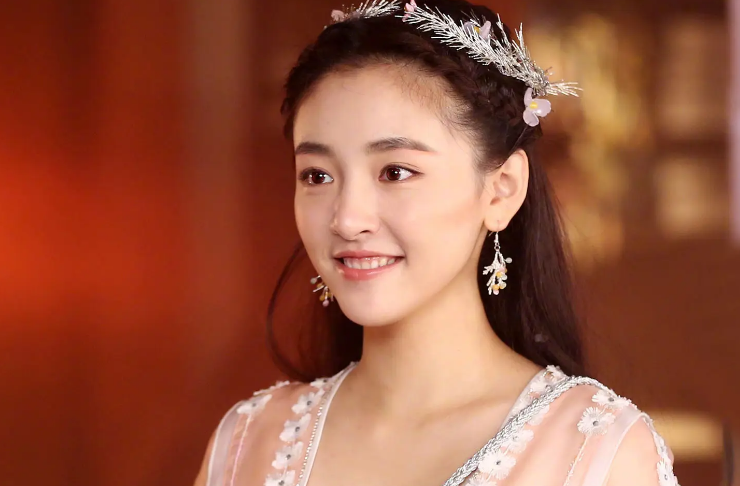 与张雨剑离婚一年后,吴倩已经脱胎换骨,两人如今差距巨大_生活_丈夫