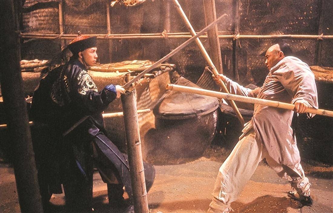 因为拳脚功夫厉害,不少导演也选择他来参演自己的电影