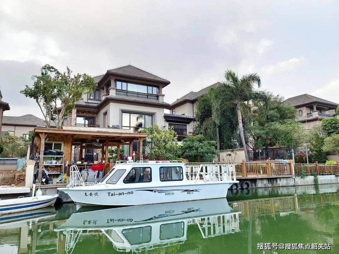 迪茵湖小镇售楼处电话4006398010