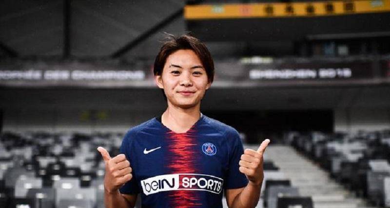 王霜:疫情捐款60万,上演"大四喜"扶不起女足,直言"尽力了"_足球_教练