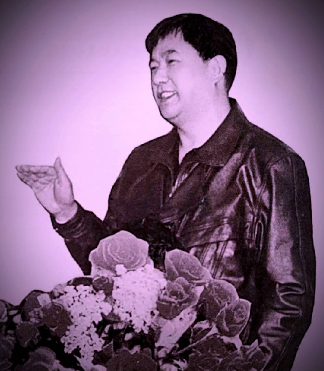 "德"——诗人词家杨德祥艺术简历13        杨德祥,1943年9月22日