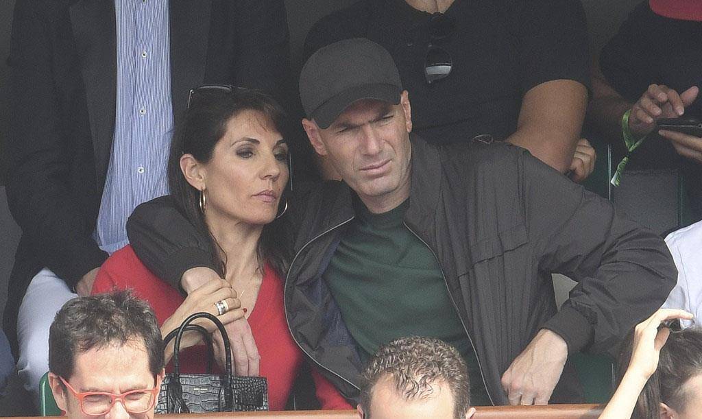 索尔斯克亚下课后曼联紧急联系了齐达内,却被惧内的齐祖婉拒_老婆