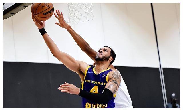 三外援齐聚,冲击总冠军!_韦瑟斯庞_比赛_本赛季