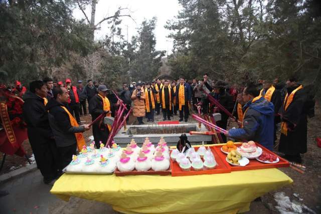 甲辰千年杜康古庙会在陕西·白水开幕:2万人参加祭祀大典_仪式_传承