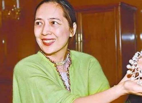 原创风流成性的刘銮雄背后原配宝咏琴到底有多能忍