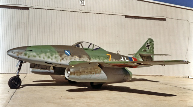 搭载_发动机_进行