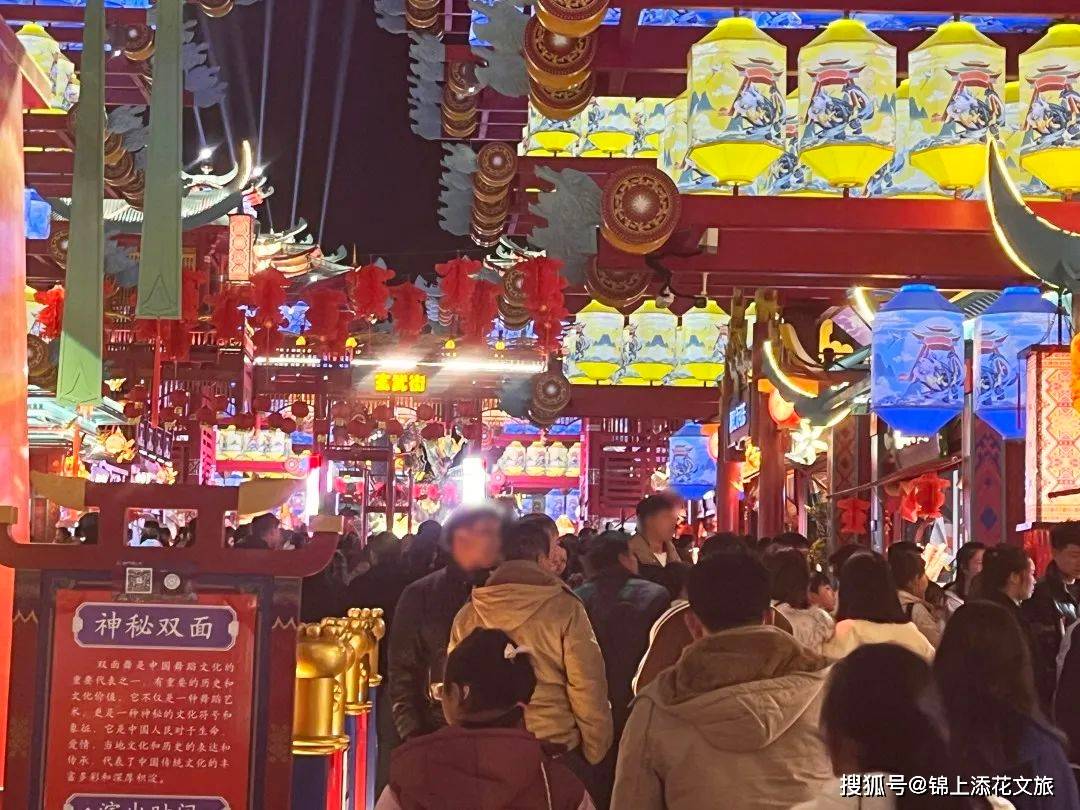 象州梦幻夜打造夜间经济文化产品激发夜间消费新潜力