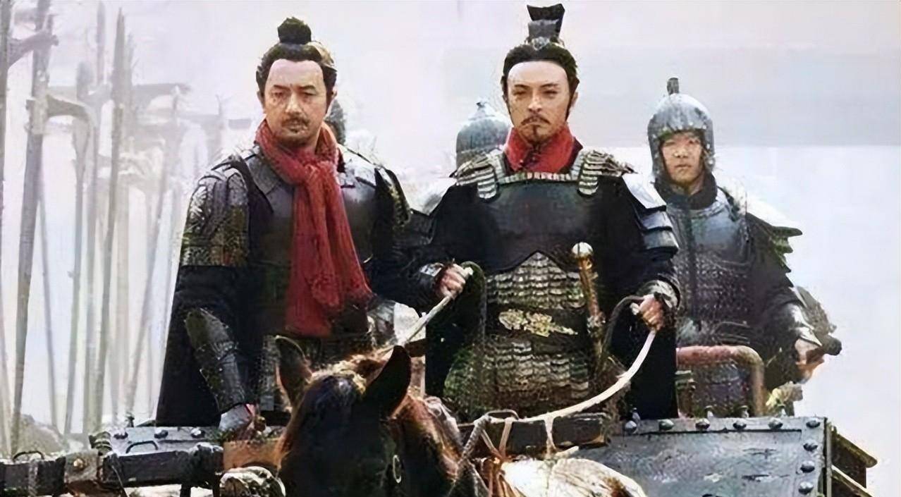 了军事进攻上,他认为这样便可以实现他心中所构想的完美的"二元政治"