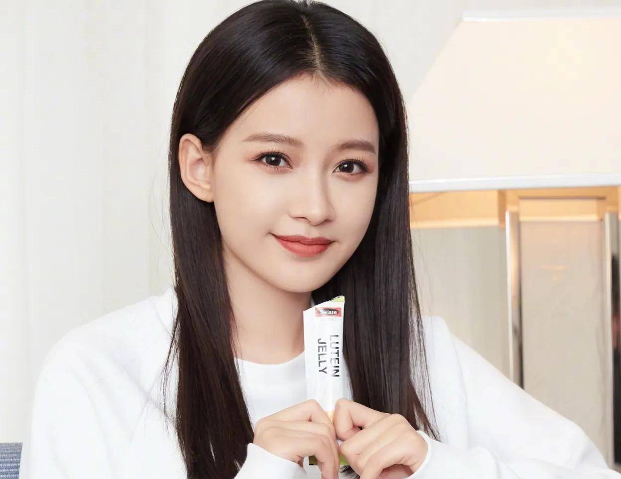 原创结婚6年连婚礼都没办如今再看孙怡董子健的分开也就不稀奇了