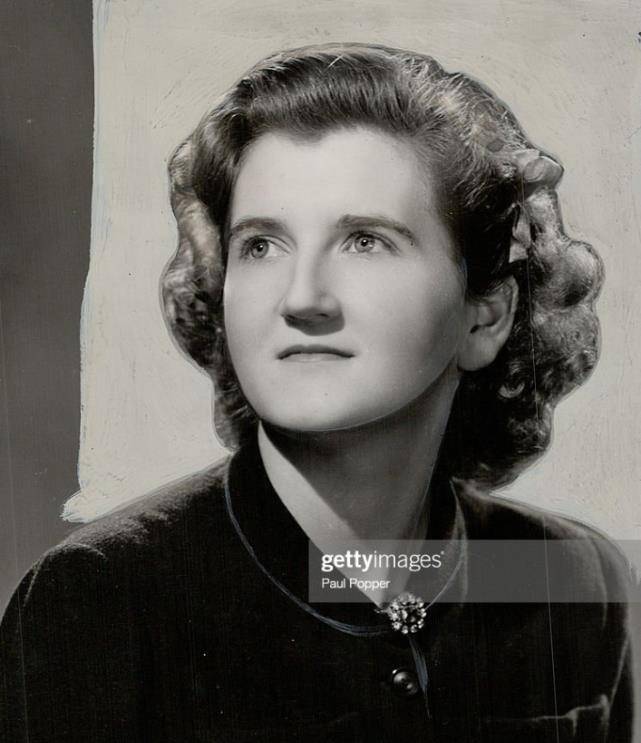 原创八卦英国王太后娘家出过大佬但也丑闻不断