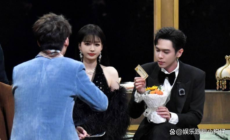 何炅吴昕票数胶着!_保罗_孙怡_伤害