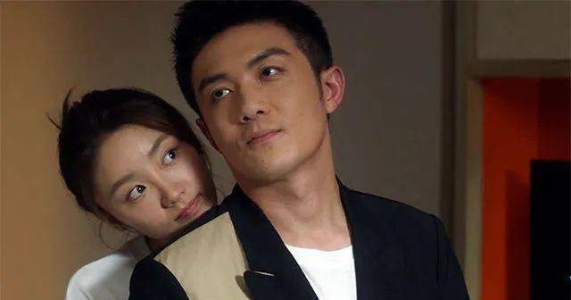 原创38节我舍不得买199元的连衣裙出轨丈夫给小三花12999元买钻戒