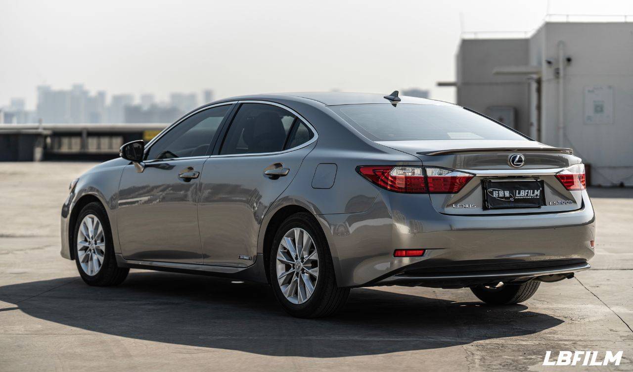 雷克萨斯es300h-lb改色膜液态金属银,满满的高级感扑面而来_生活_颜色