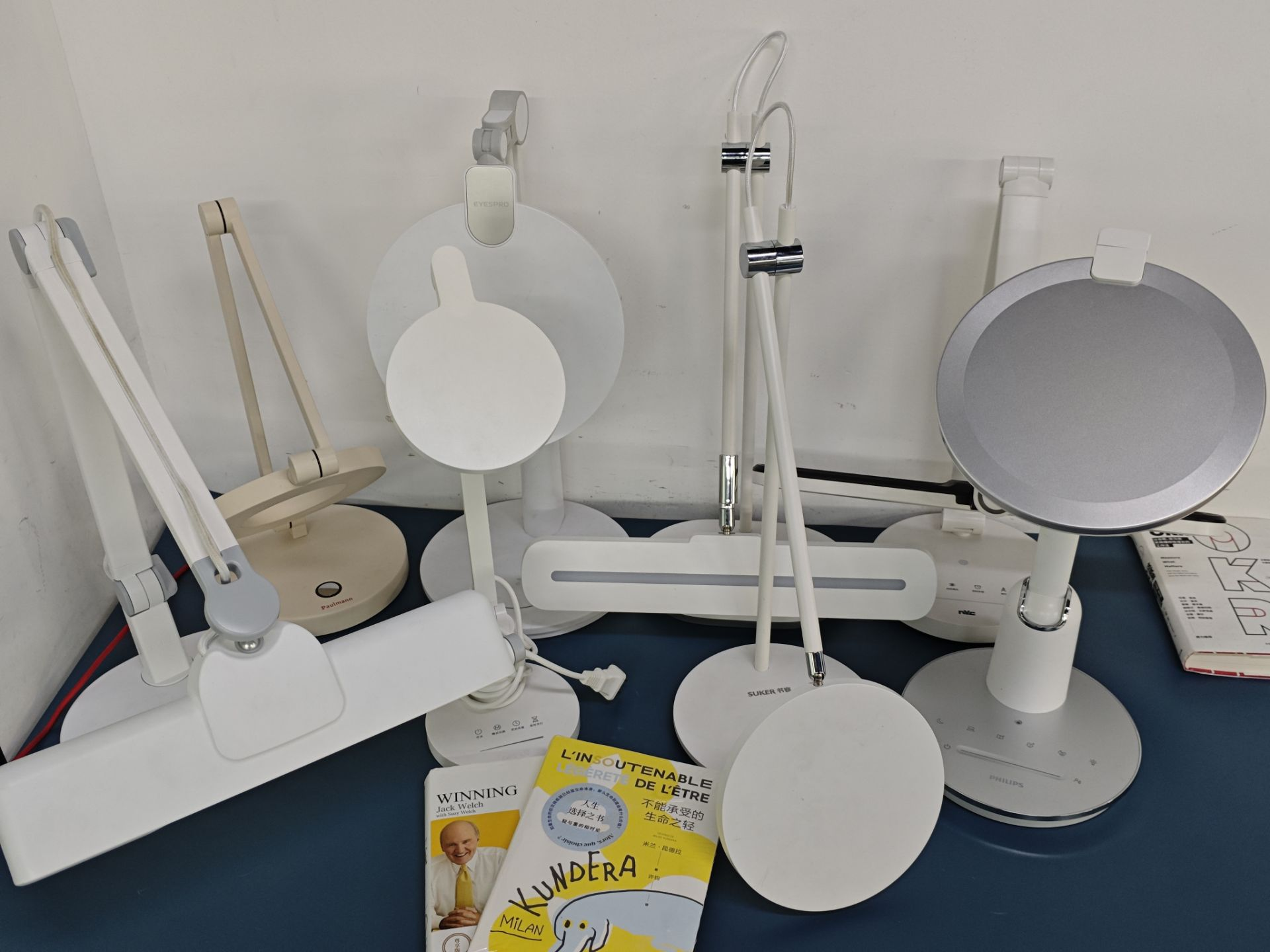 什么牌子的led台灯质量好耐用？五款热销机型大PK，选购不愁！