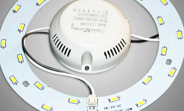 led灯哪个品牌质量好?专业测评博主为你分析推荐!