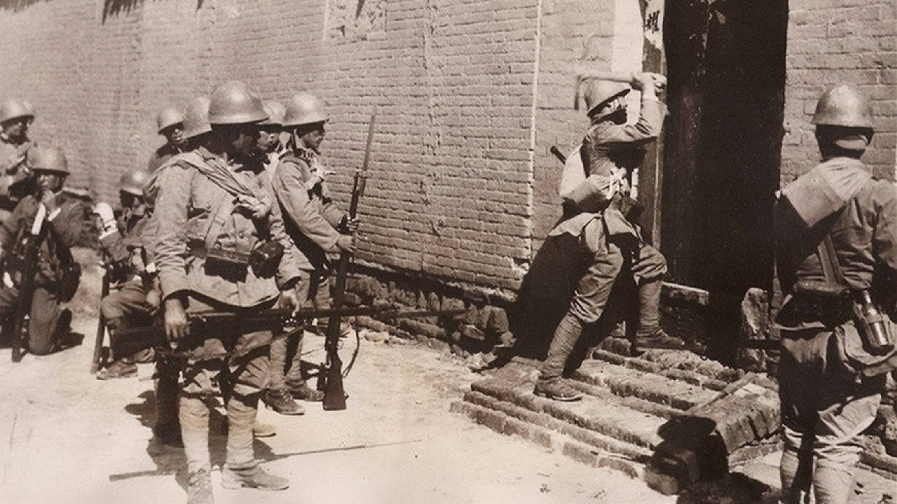 日本全面侵华后,在中国快速推进,为何到1938年就突然不行了?