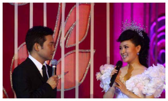 第一位博士级歌唱家,12次登上春晚,丈夫身价不菲_陈正拜_雷佳_事业有