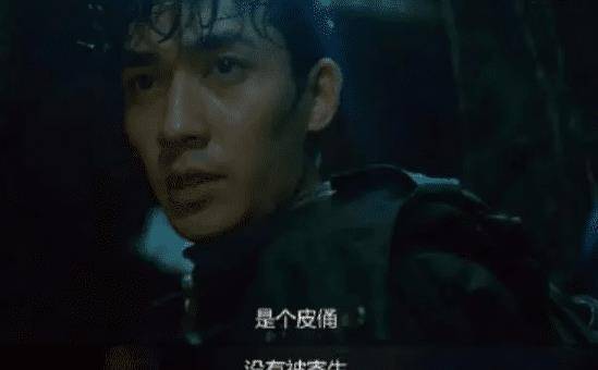 血就会复活,活过来的第一件事儿就是差点把吴邪吃了,幸亏金万堂在边上
